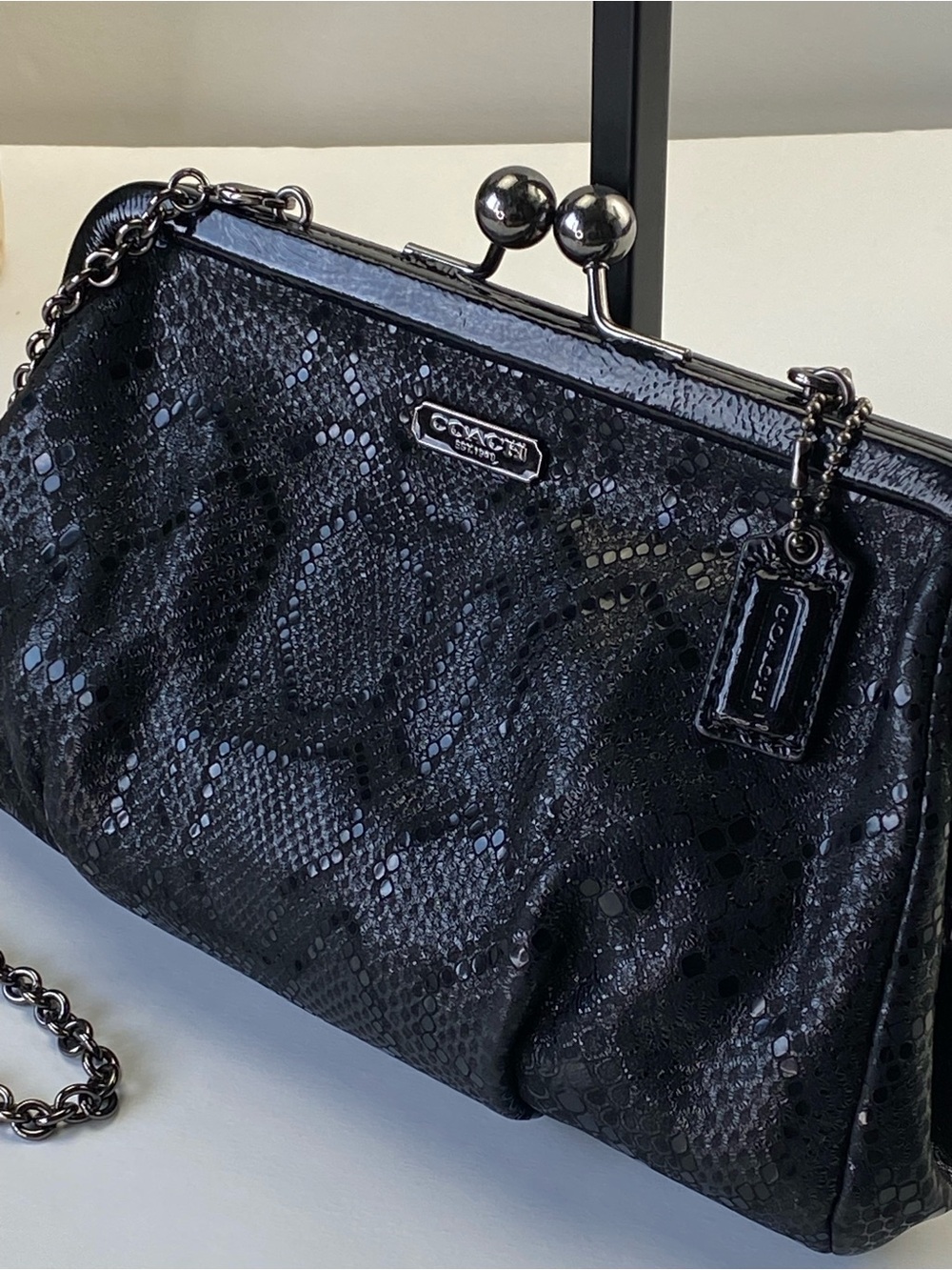 Coach Kisslock Black Python Snake-Textured Frame Clutch Chain Bag - Picture 6 of 15